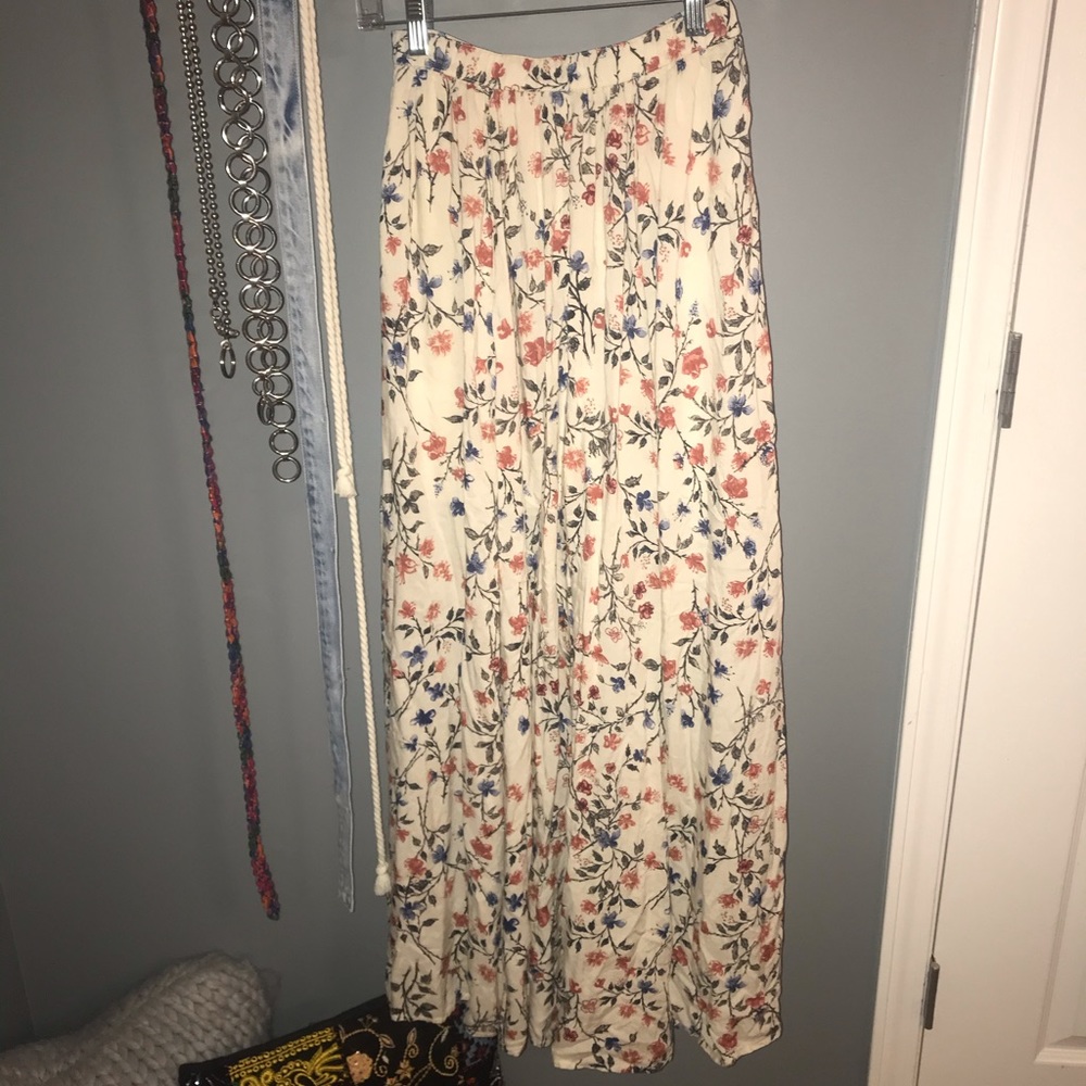 Abercrombie and Fitch Floral Maxi Skirt